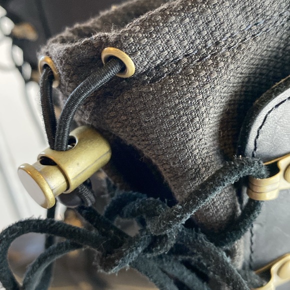 Sorel Conquest Carly Waterproof Suede & Leather Lace-Up Boots Black Size 6 - Picture 9 of 14